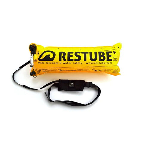 Restube Beach Limited – Aufblasbare Schwimmhilfe & Sicherheitsboje mit 50 N Auftrieb
