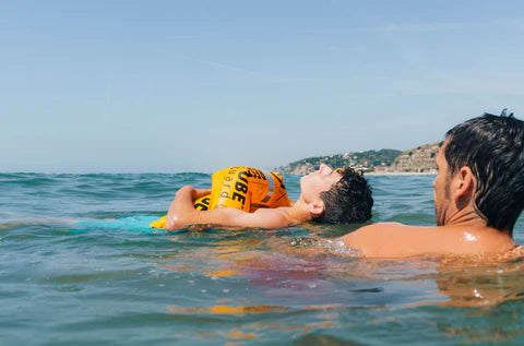 Restube Lifeguard – Profi-Rettungsboje für Wasserrettung (75N, manuell aufblasbar)