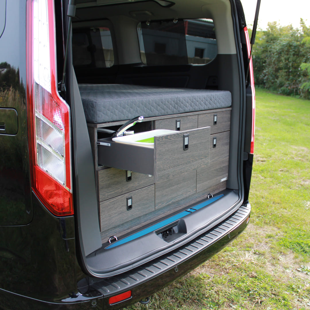 Camper Komplettsystem – Maßgeschneiderte Campingbox & Bett für VW, Mercedes & Ford
