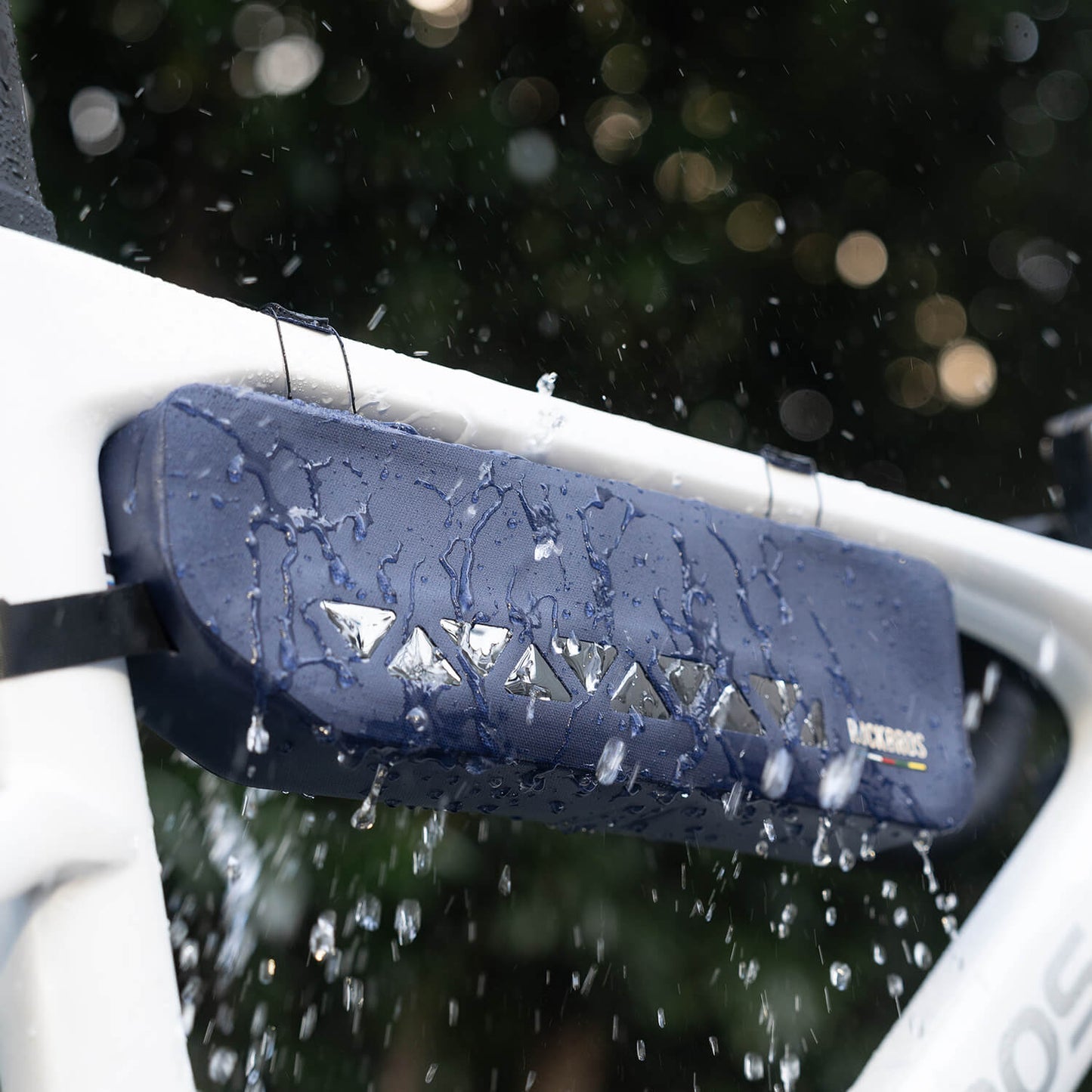 ROAD TO SKY 100 % Wasserdicht Rahmentasche 1,7 L